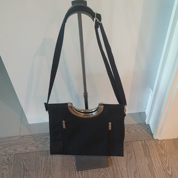 Beautiful shoulder bag by Hayes 🌸🌸🍀 - Picture 1 of 9